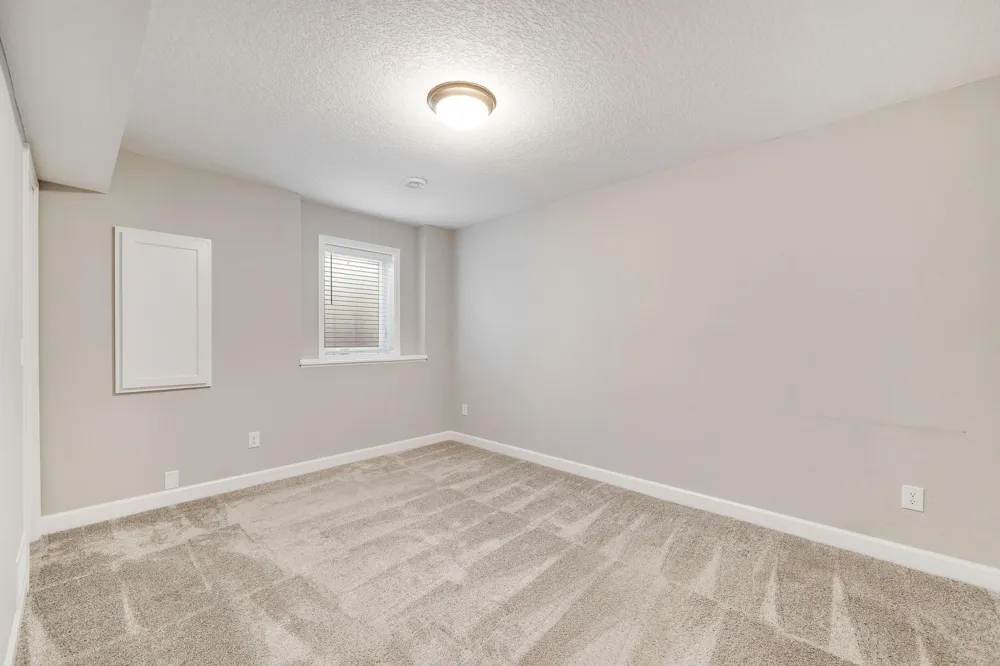 6368 Apple Court Inver Grove Heights, MN 55077