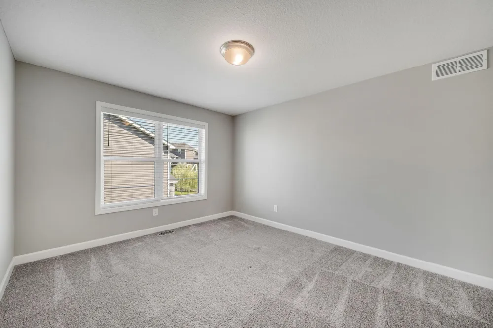 6368 Apple Court Inver Grove Heights, MN 55077