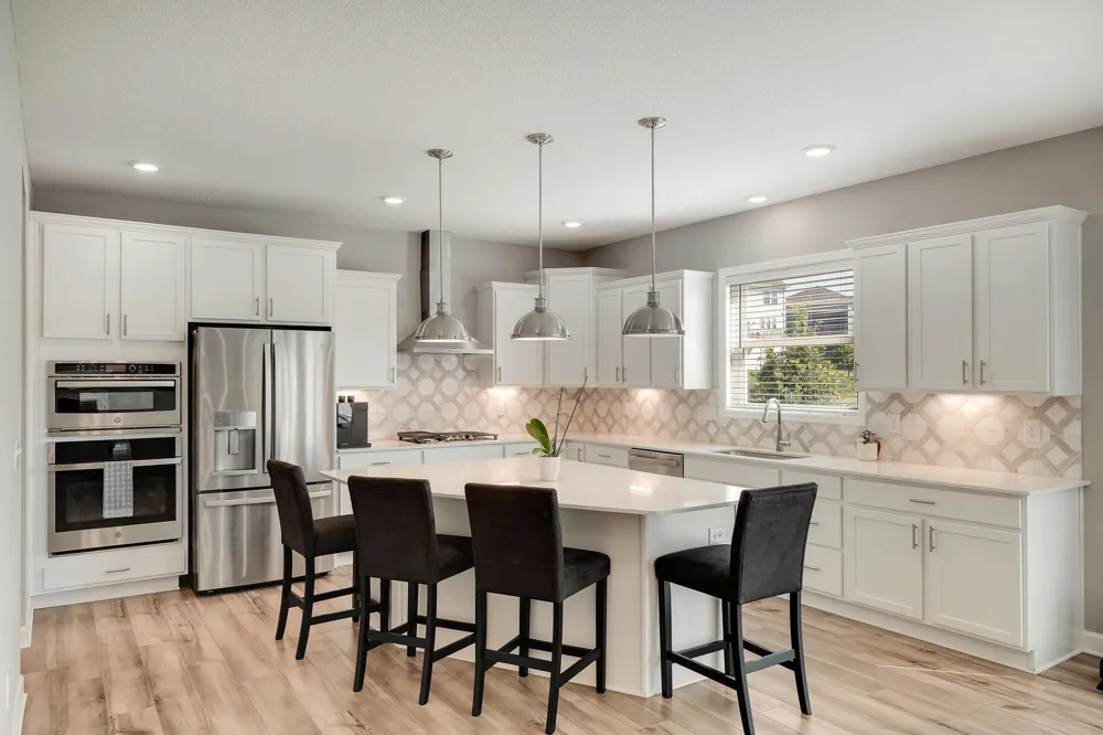 6368 Apple Court Inver Grove Heights, MN 55077