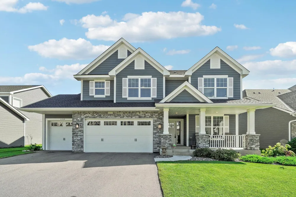 6368 Apple Court Inver Grove Heights, MN 55077