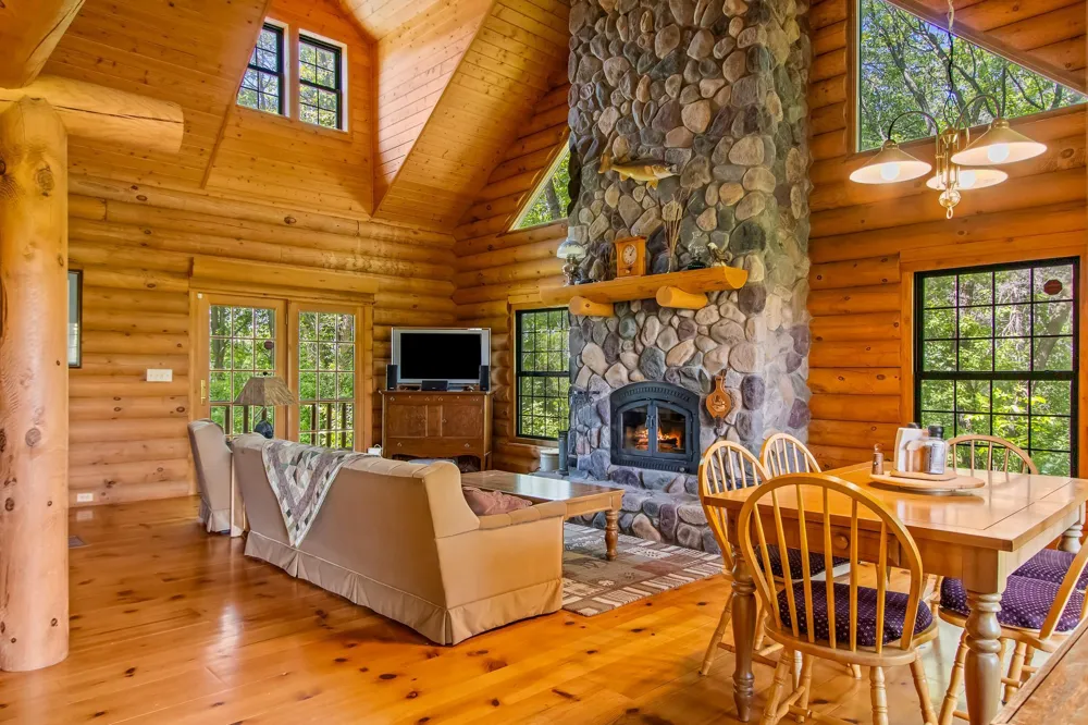 4639 Sand Lake Road Moose Lake, MN 55767