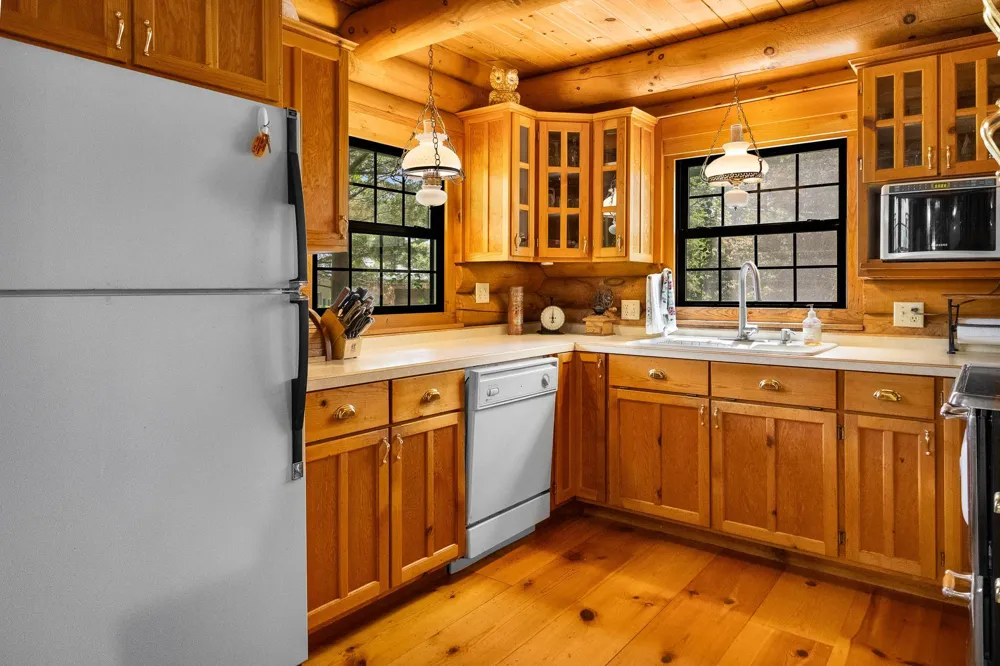 4639 Sand Lake Road Moose Lake, MN 55767