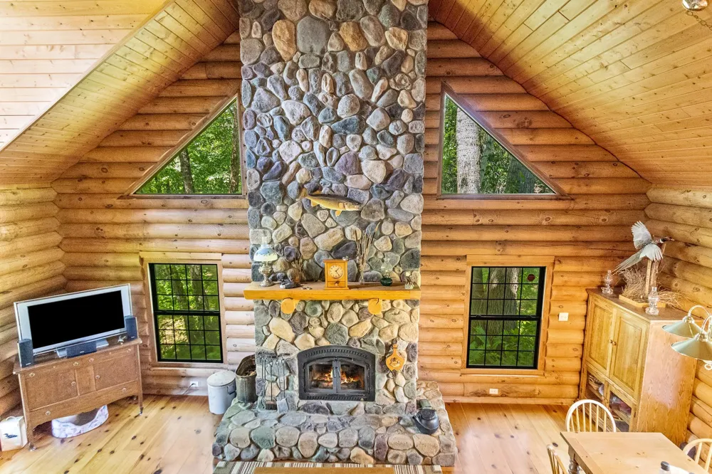 4639 Sand Lake Road Moose Lake, MN 55767