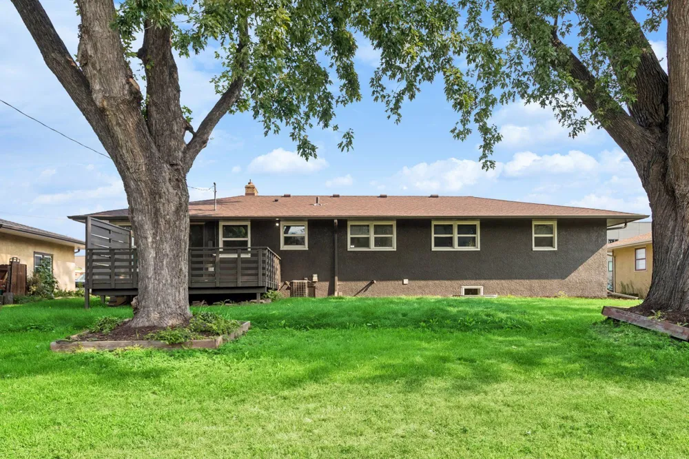 1432 County Road B West W Roseville, MN 55113