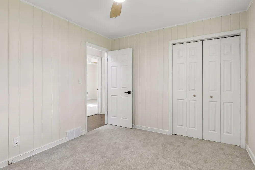 1432 County Road B West W Roseville, MN 55113