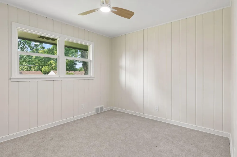 1432 County Road B West W Roseville, MN 55113