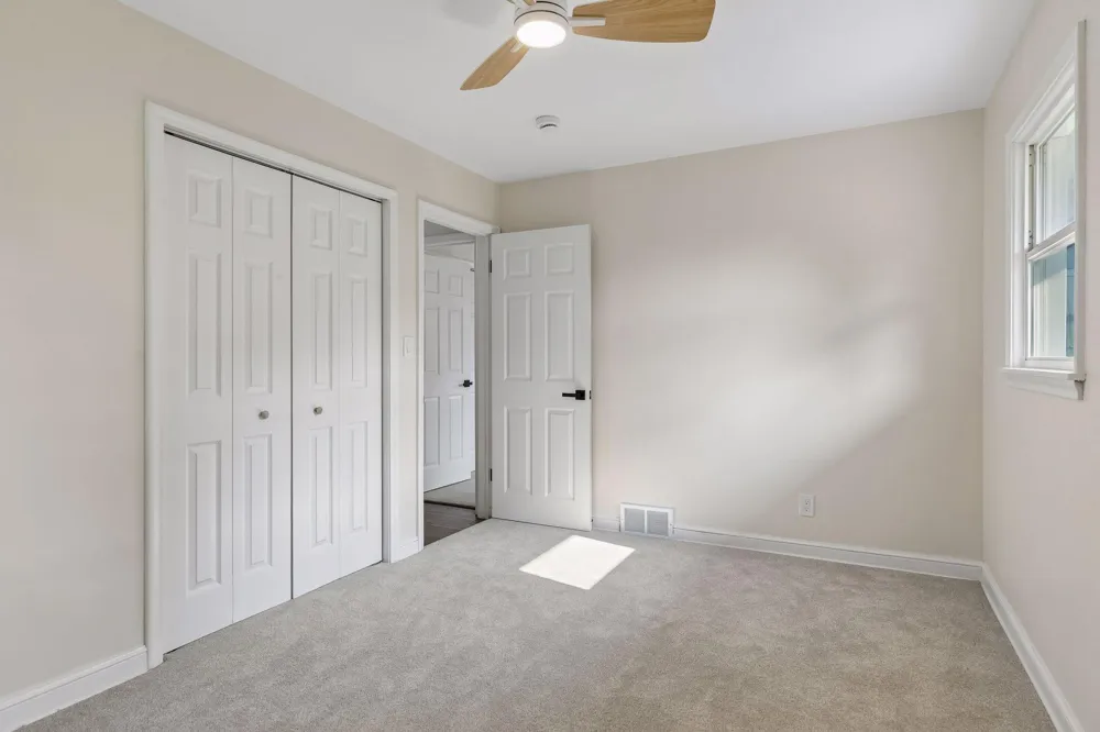 1432 County Road B West W Roseville, MN 55113