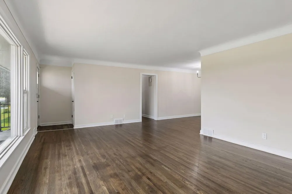 1432 County Road B West W Roseville, MN 55113