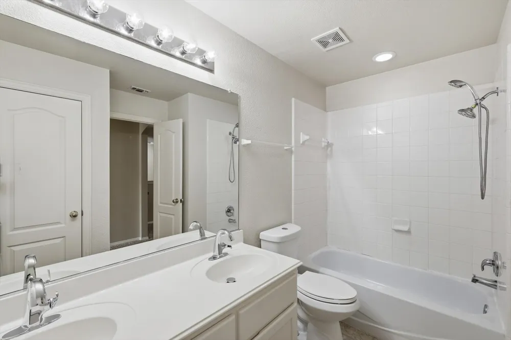 801 Coralberry Drive McKinney, TX 75072