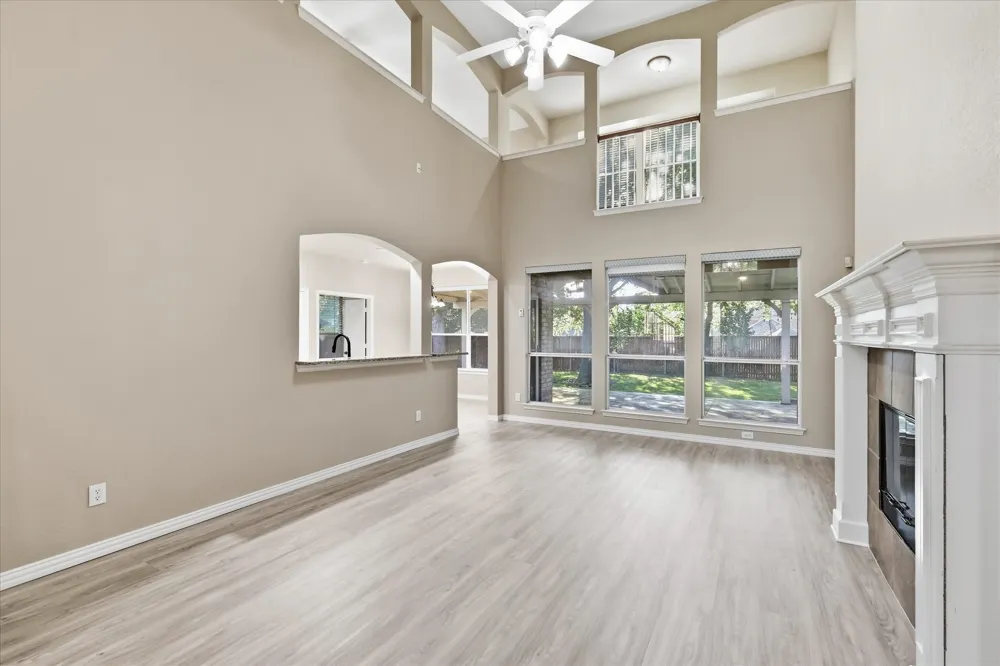 801 Coralberry Drive McKinney, TX 75072