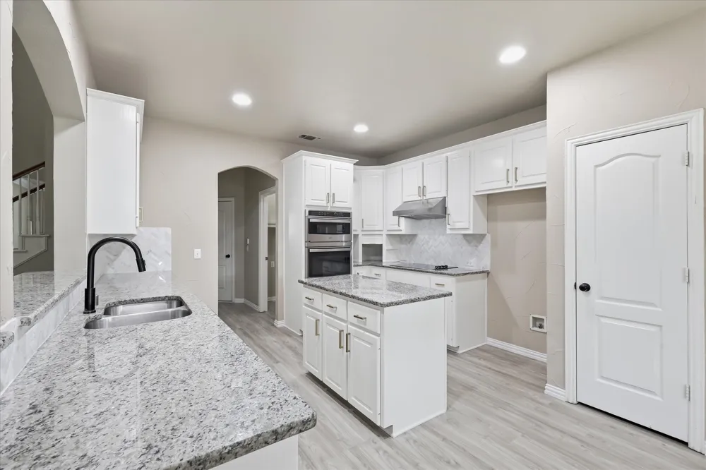 801 Coralberry Drive McKinney, TX 75072
