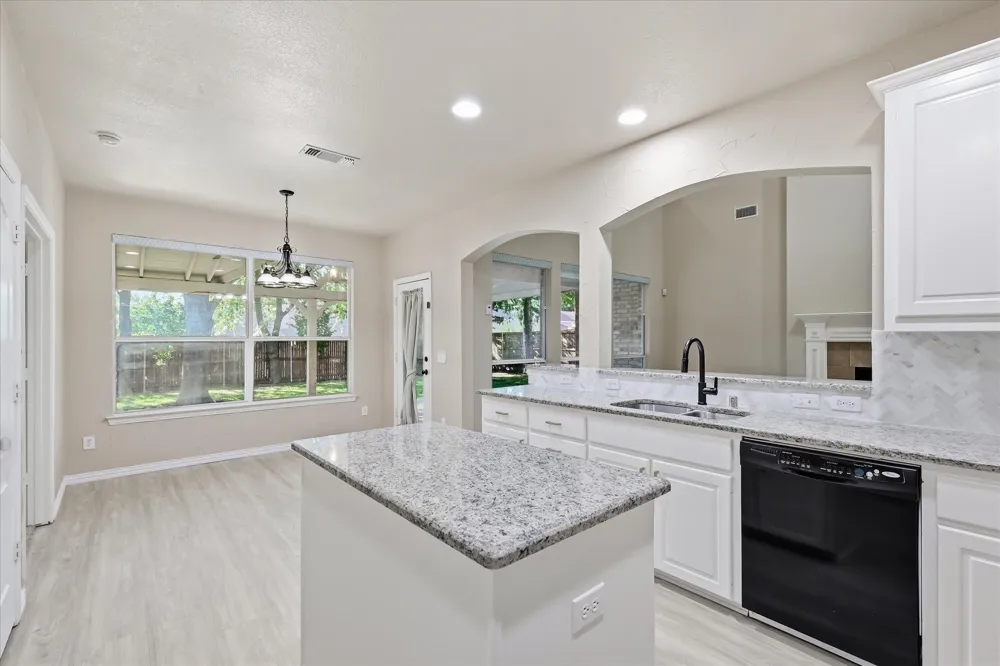 801 Coralberry Drive McKinney, TX 75072