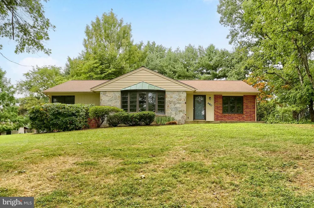 480 SAINT JOHNS DRIVE Camp Hill, PA 17011