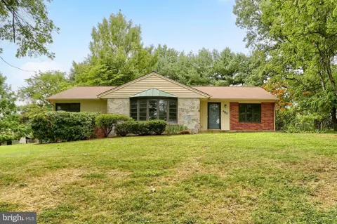 480 SAINT JOHNS DRIVE