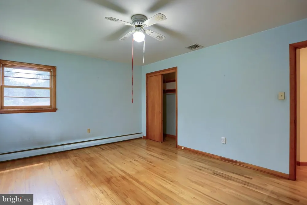 480 SAINT JOHNS DRIVE Camp Hill, PA 17011