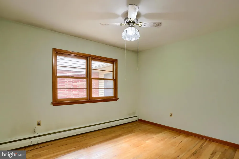 480 SAINT JOHNS DRIVE Camp Hill, PA 17011
