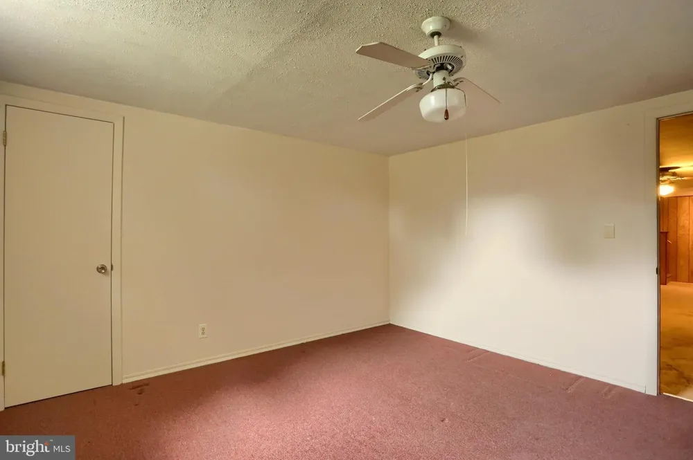 480 SAINT JOHNS DRIVE Camp Hill, PA 17011