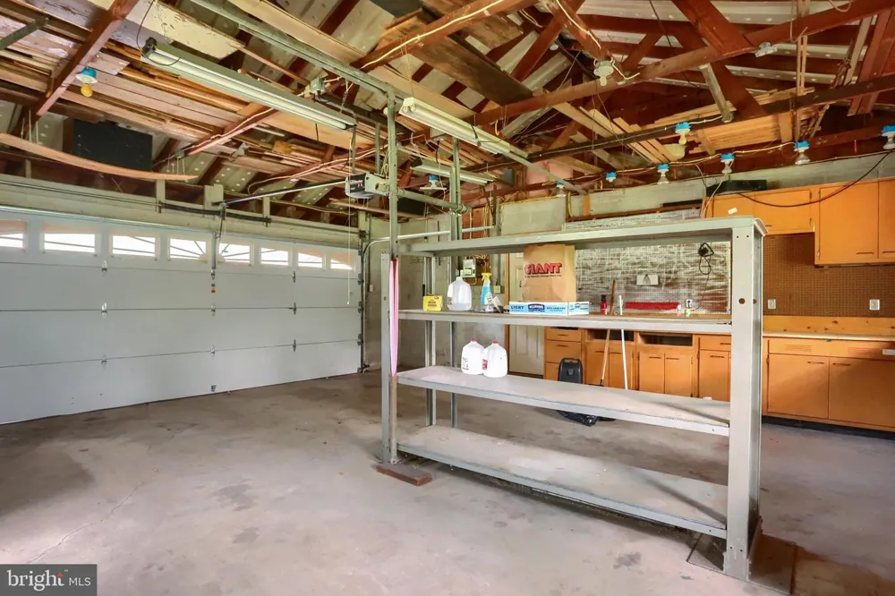 480 SAINT JOHNS DRIVE Camp Hill, PA 17011