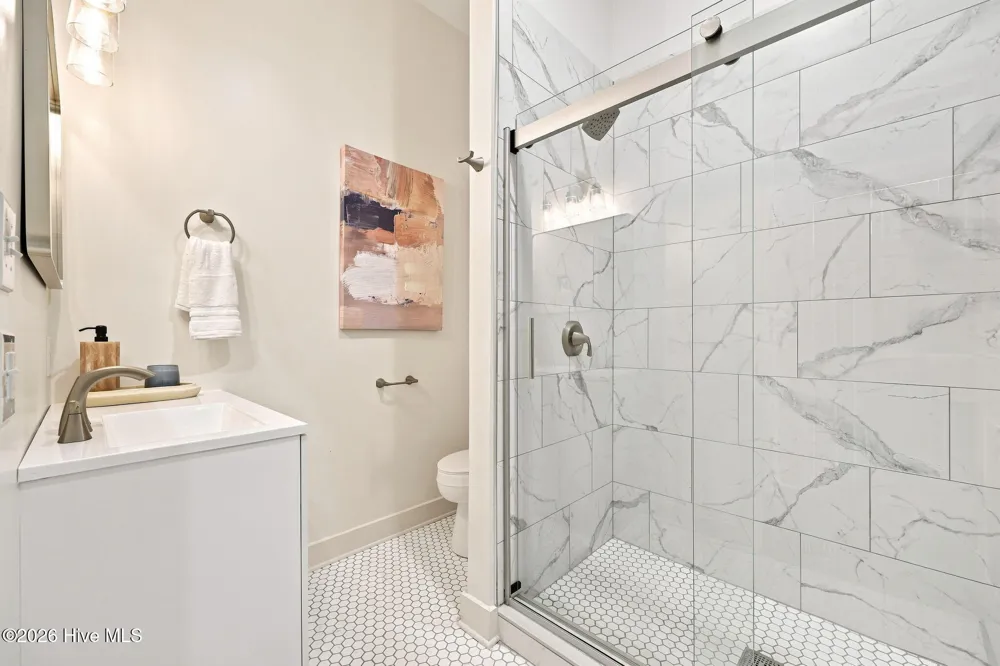 122 S Market Street #1 Washington, NC 27889