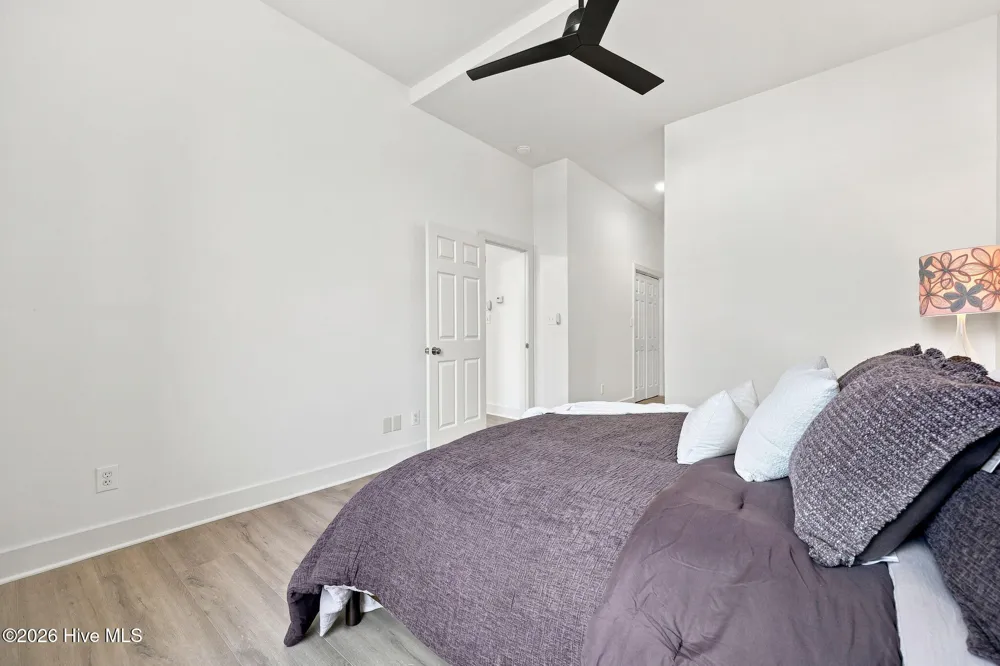 122 S Market Street #1 Washington, NC 27889