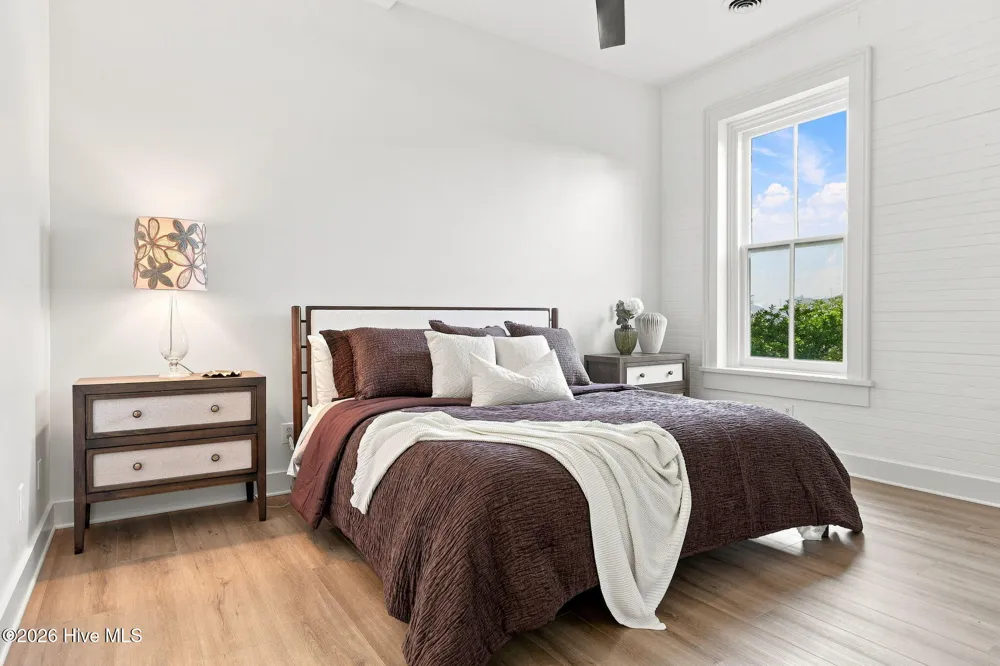 122 S Market Street #1 Washington, NC 27889