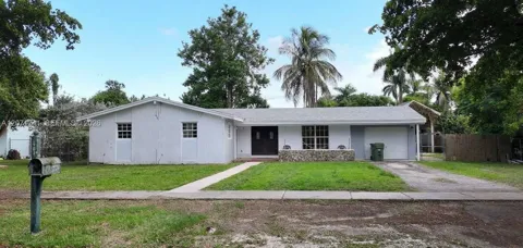 504 NW 23rd St
