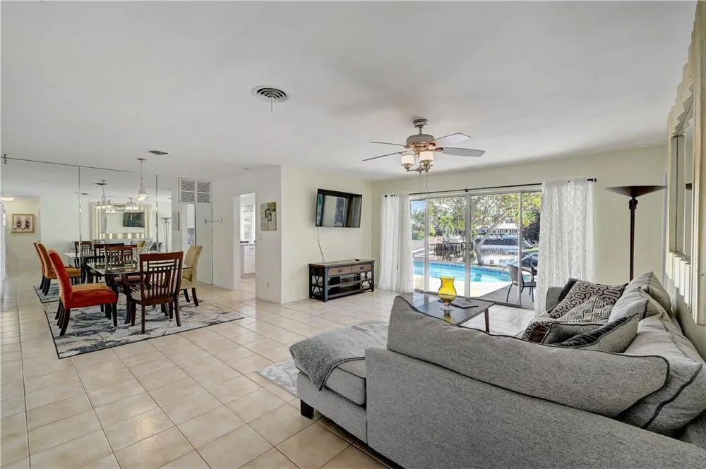 840 SW 7TH STREET Boca Raton, FL 33486