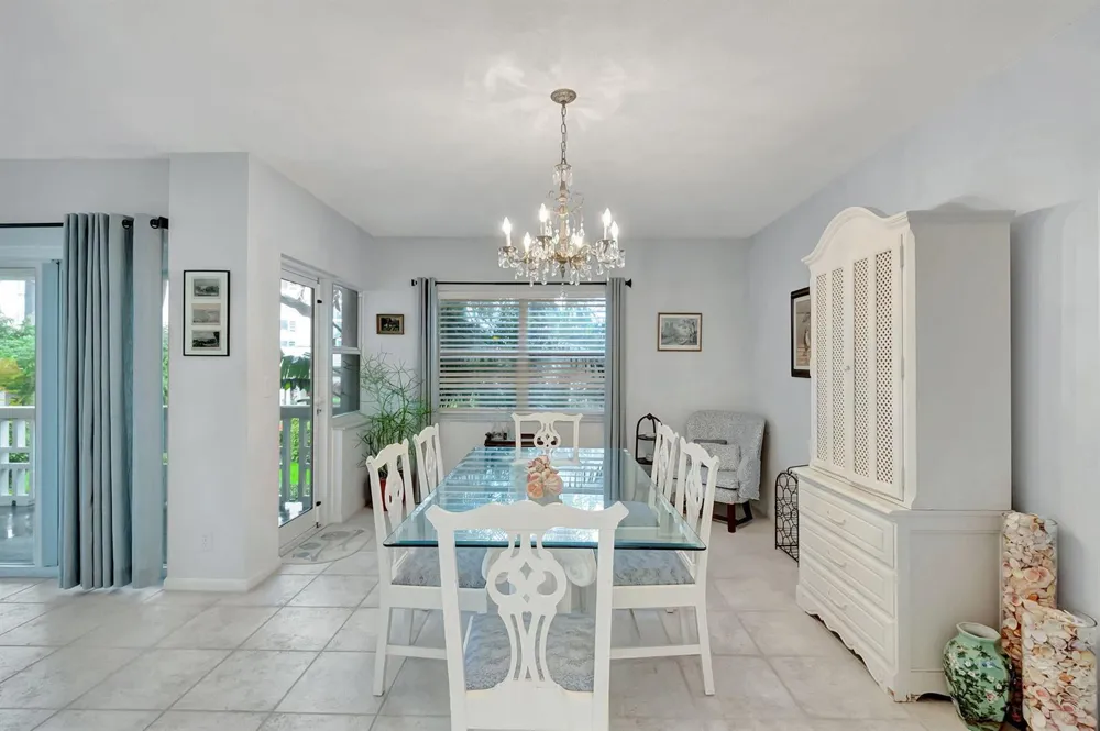 1000 LOWRY STREET #1F Delray Beach, FL 33483