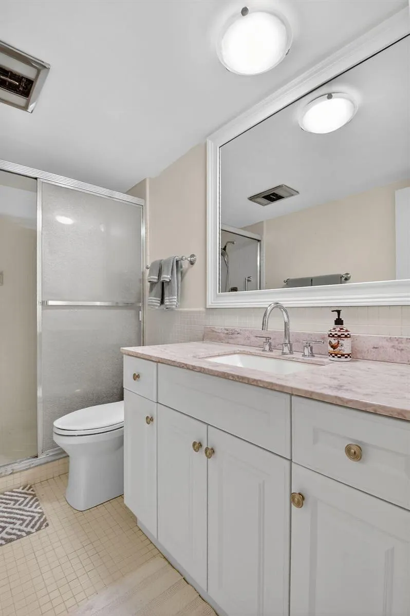 1000 LOWRY STREET #1F Delray Beach, FL 33483