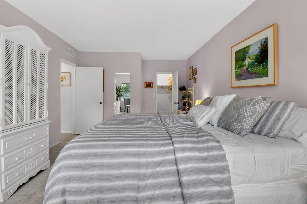 1000 LOWRY STREET #1F Delray Beach, FL 33483