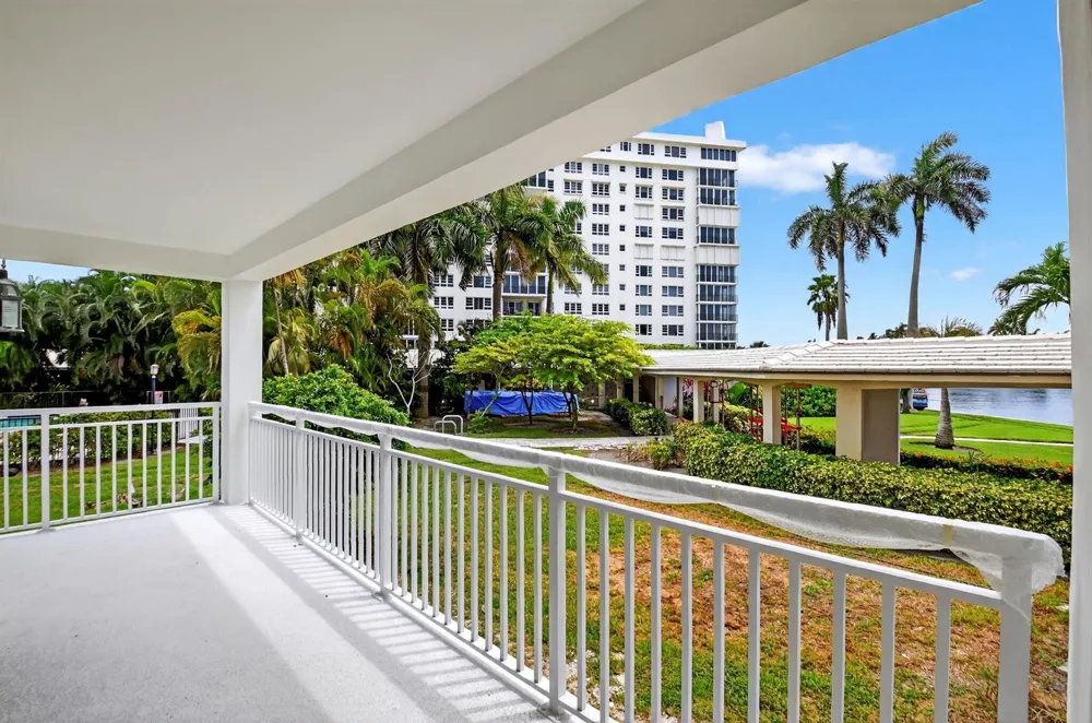 1000 LOWRY STREET #1F Delray Beach, FL 33483