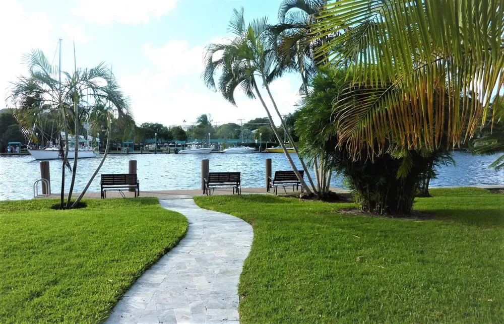 1000 LOWRY STREET #1F Delray Beach, FL 33483