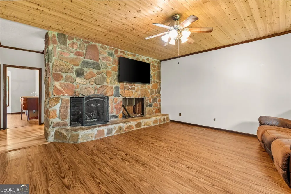 835 Kent RD Bowdon, GA 30108