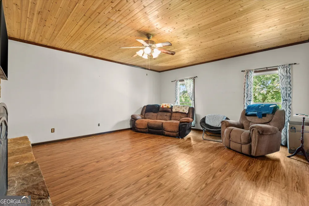 835 Kent RD Bowdon, GA 30108