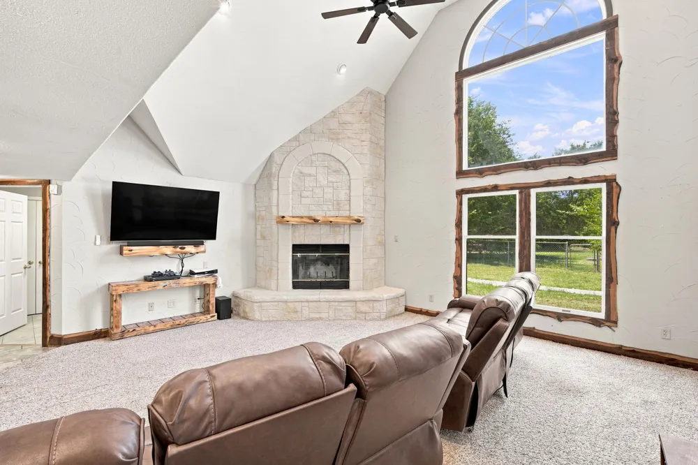 9732 Timber Trail Scurry, TX 75158