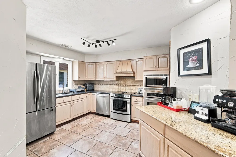 9732 Timber Trail Scurry, TX 75158
