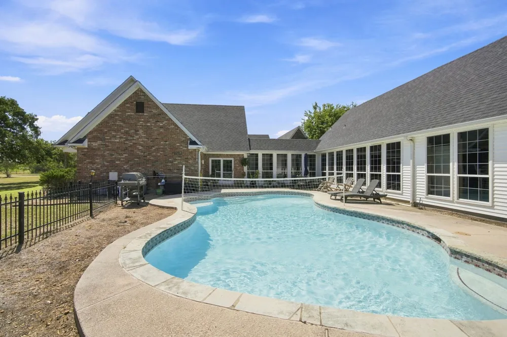 9732 Timber Trail Scurry, TX 75158