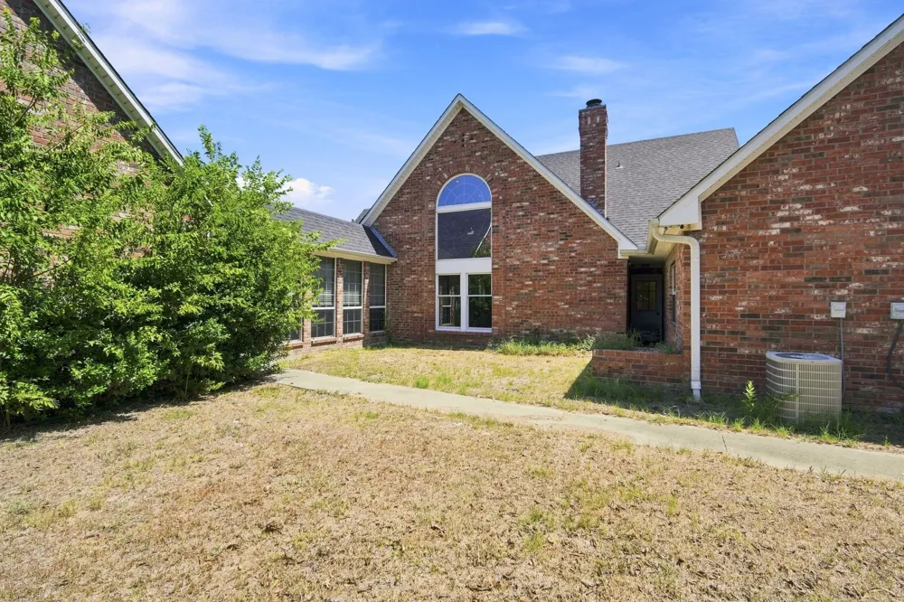 9732 Timber Trail Scurry, TX 75158