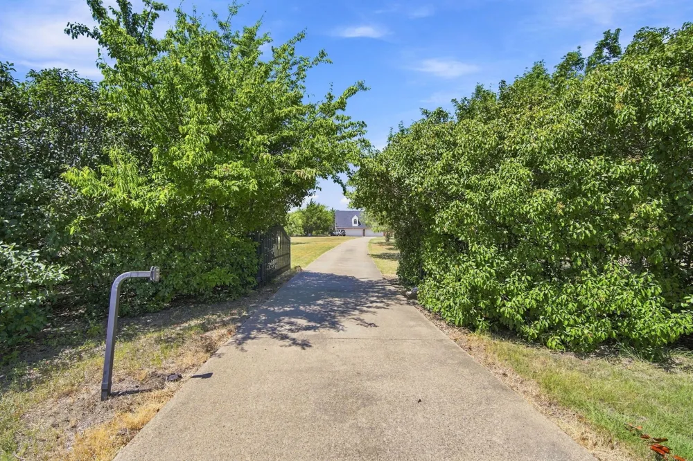 9732 Timber Trail Scurry, TX 75158