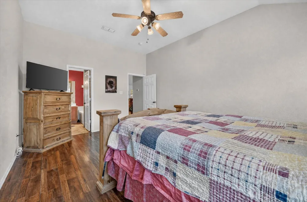 1144 Park Glen Crowley, TX 76036