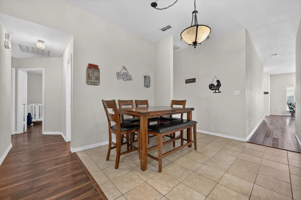 1144 Park Glen Crowley, TX 76036