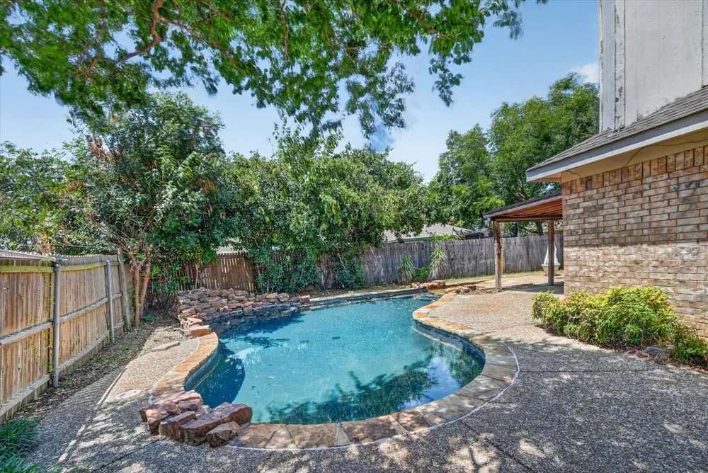 1144 Park Glen Crowley, TX 76036