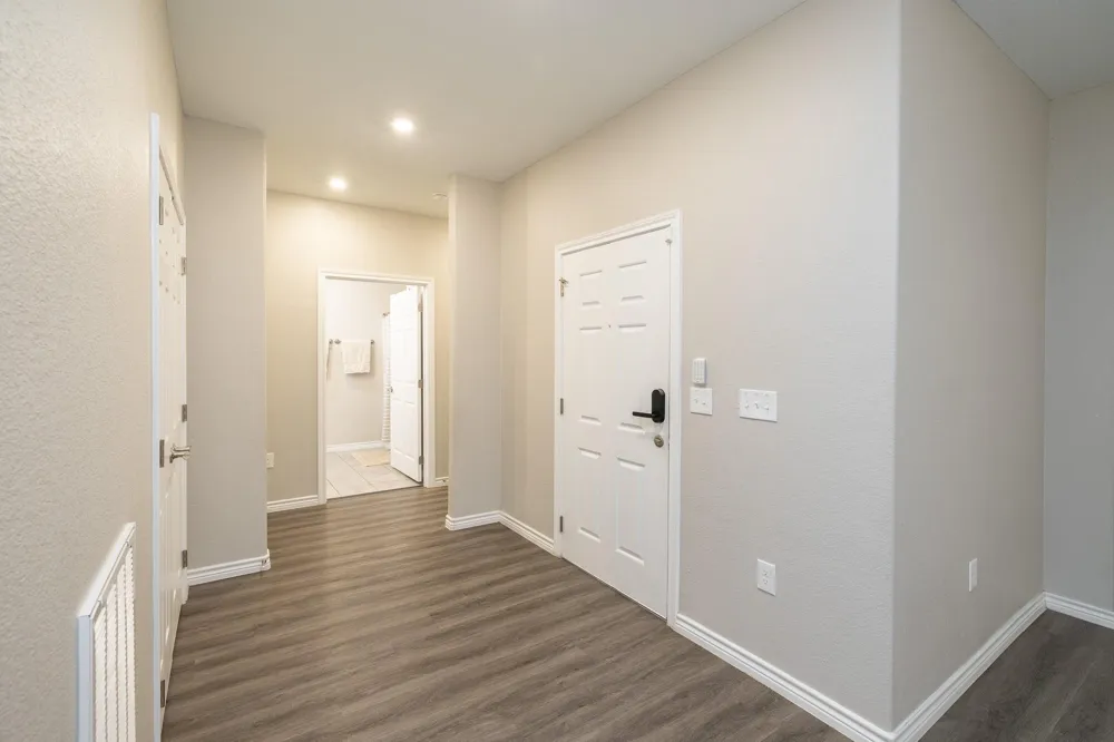 2011 Nottingham Street Pasadena, TX 77502