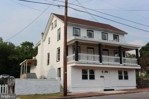 447 MARKET STREET