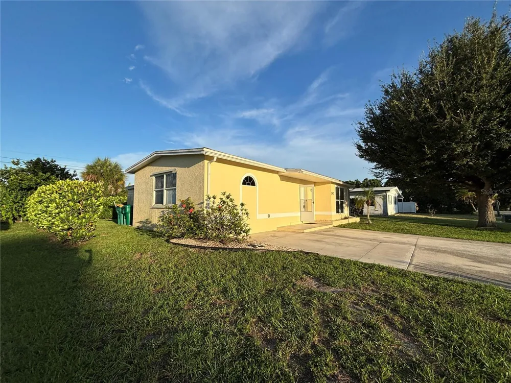2472 PICNIC STREET Port Charlotte, FL 33952