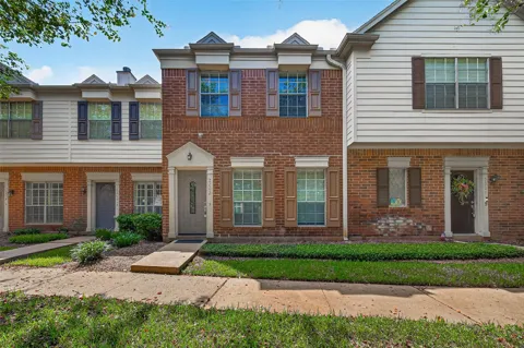 2930 Grants Lake Boulevard #2202