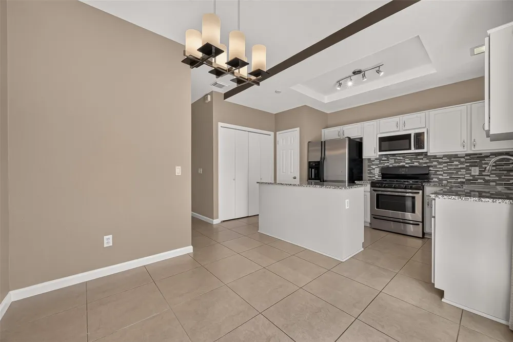 2930 Grants Lake Boulevard #2202 Sugar Land, TX 77479