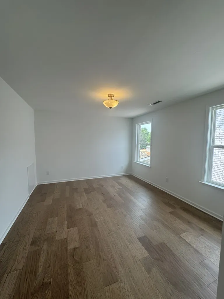 6193 Parkhaven Blvd Hermitage, TN 37076