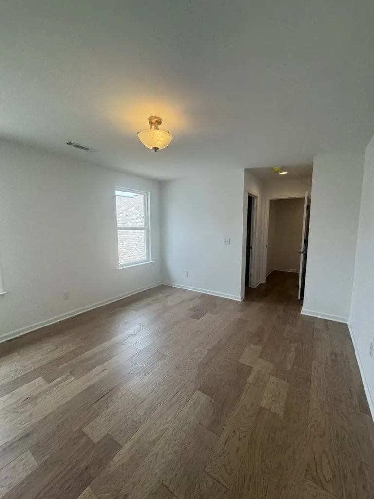 6193 Parkhaven Blvd Hermitage, TN 37076