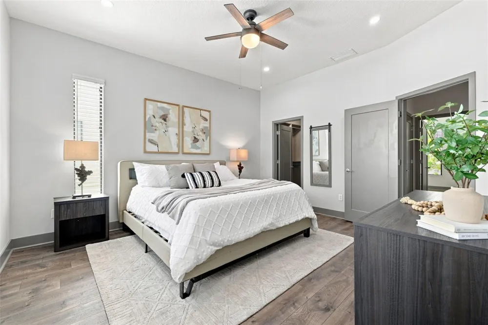 4810 W MCELROY AVENUE #3 Tampa, FL 33611
